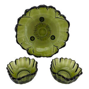 Vintage MCM Indian Glass Footed Bowls Footed Avacado Green Sunflower Scalloped